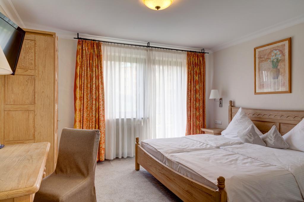 Landhotel Augustin Schwabthal Екстер'єр фото